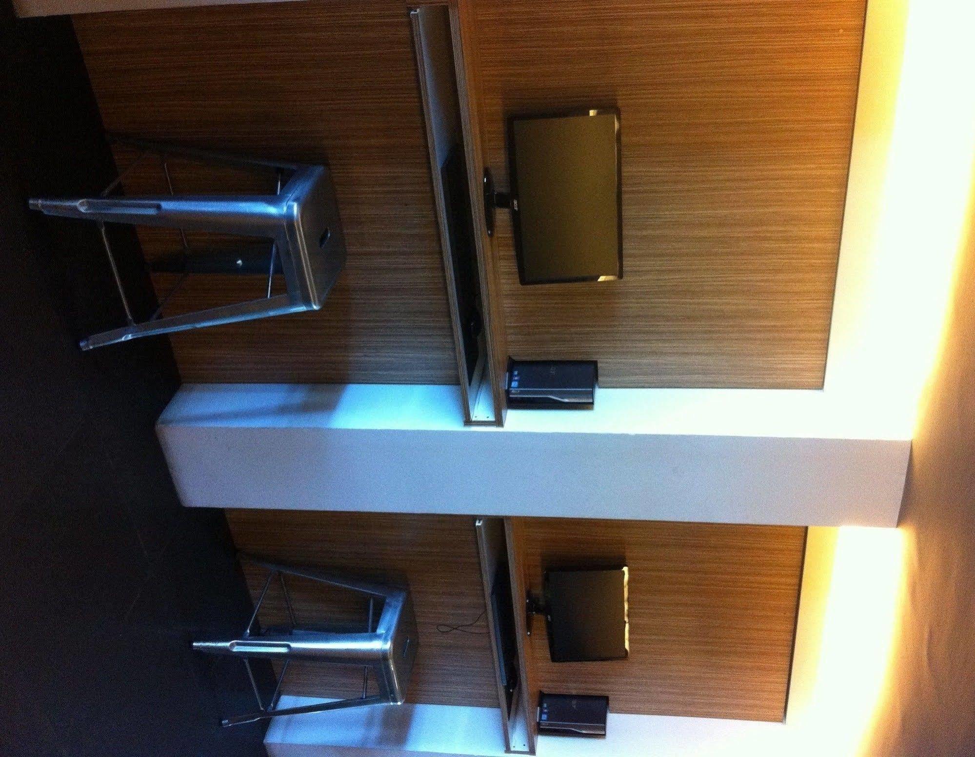 วิโวโฮเต็ล Hotel กวนตัน ภายนอก รูปภาพ