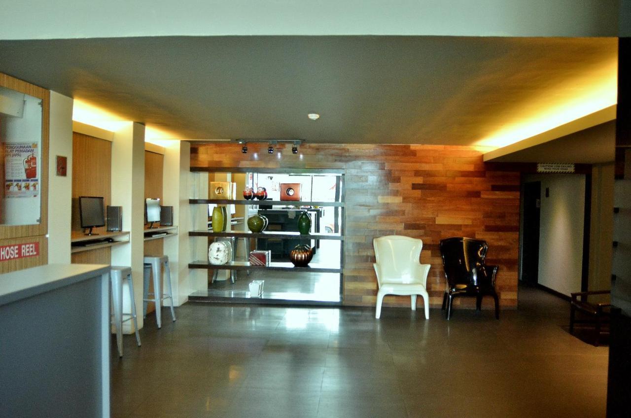 วิโวโฮเต็ล Hotel กวนตัน ภายนอก รูปภาพ
